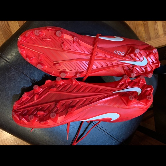 Never worn football cleats size 12 - Picture 3 of 3